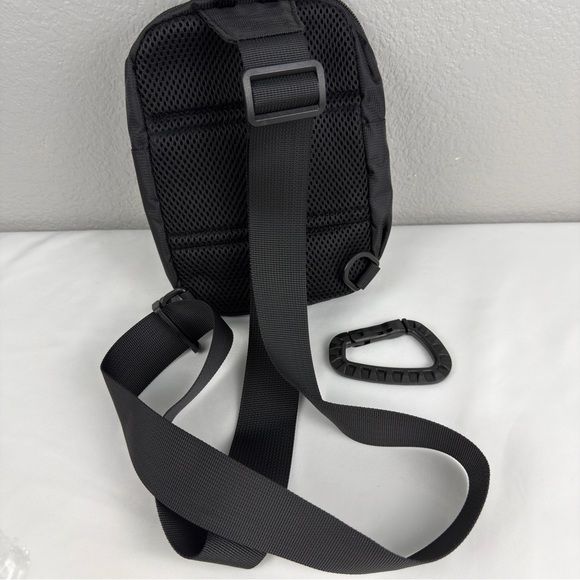 NWOT Black Sling Bag Men Women, Tactical Inspired Waterproof Utility EDC Travel - Picture 9 of 11